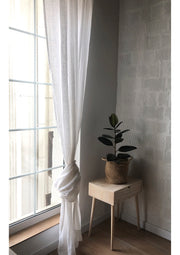 Voilages blancs en lin