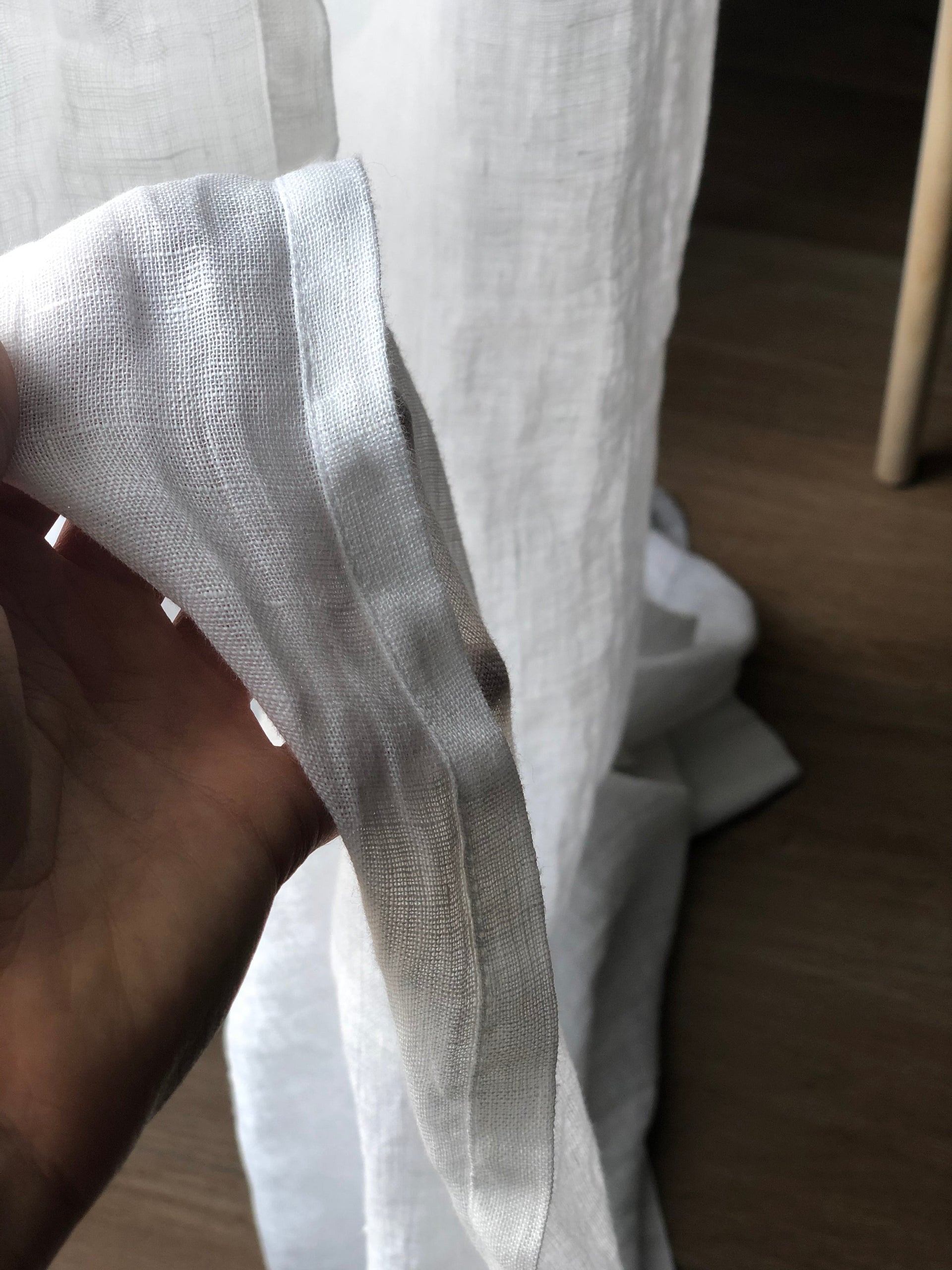 Voilages blancs en lin