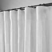 @couleur:Blanc
